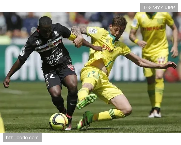 南特防线稳固助力球队排名攀升,冲击欧战资格在望 南特防线稳固助力球队排名攀升,冲击欧战资格在望